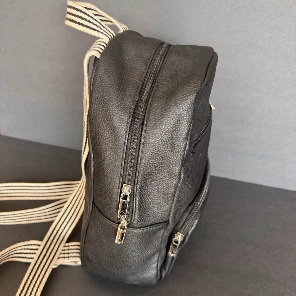 Thirty-One Boutique Backpack Black Beauty Pebble Retired